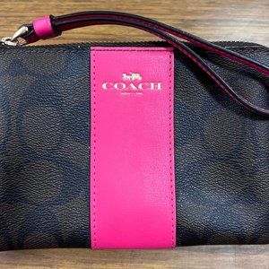 Coach Crossgrain Leather Corner Zip Wristlet (Pink)